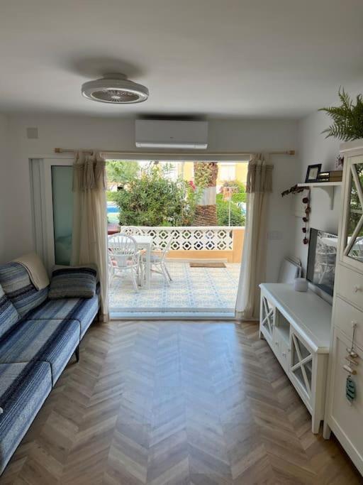 Apartamento En La Manga Luaran gambar